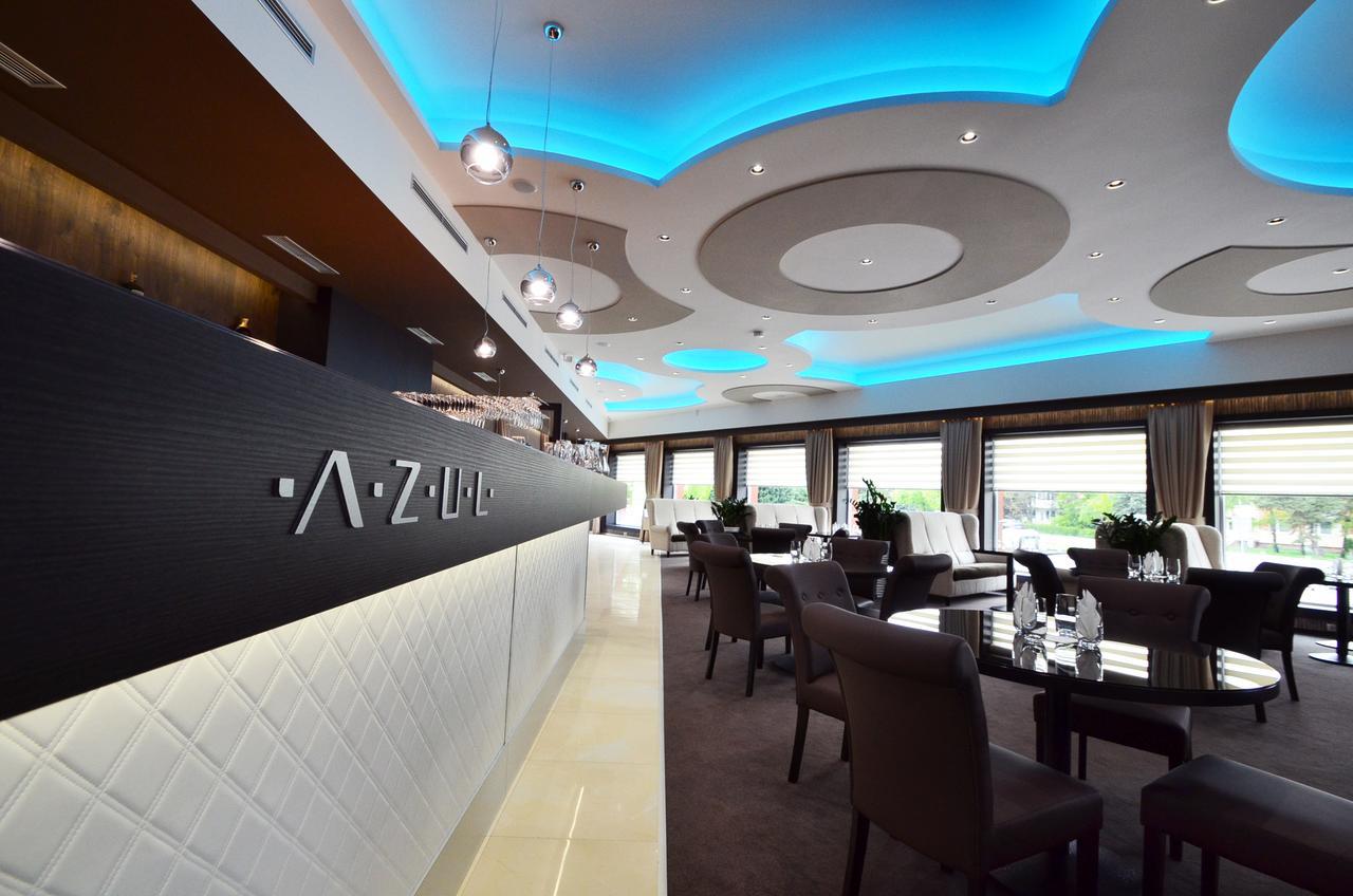 Azul Hotel & Restaurant Partizanske Exterior photo